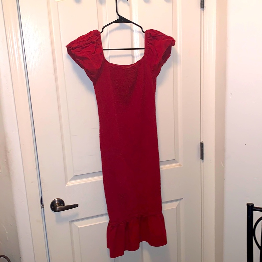 Amazon dress size L in red